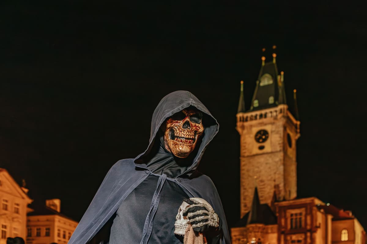 Praga: Tour a pie de fantasmas donde las leyendas cobran vida