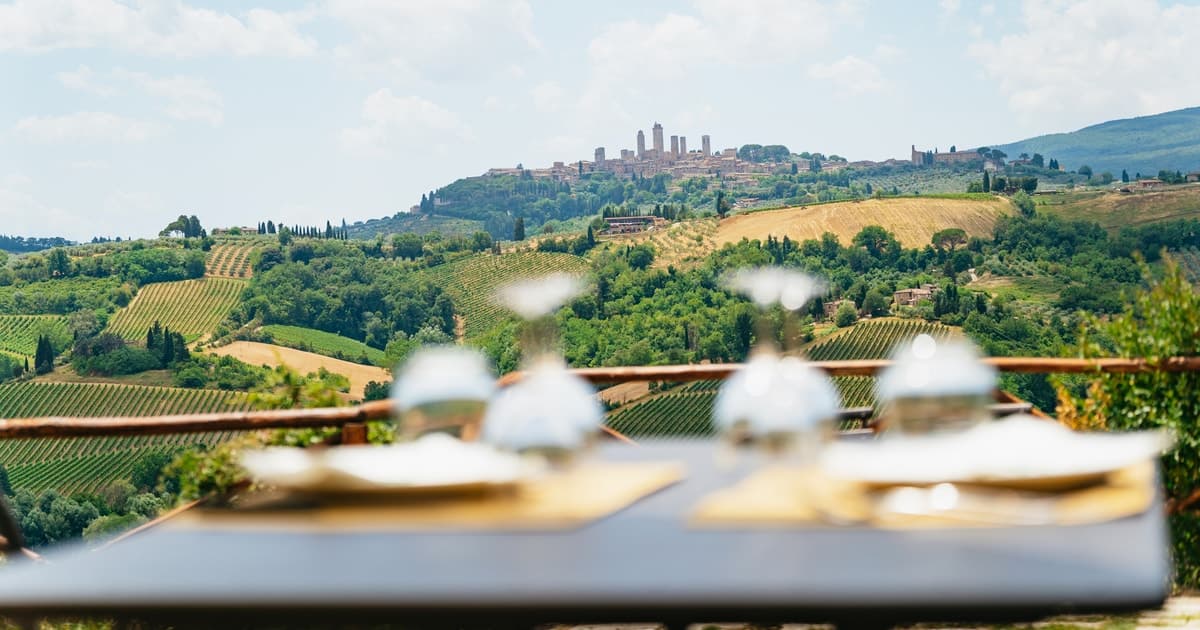 From Florence: Siena, San Gimignano, Pisa & Lunch at Winery