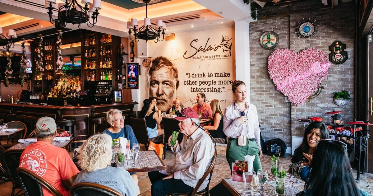 Miami: Little Havana Food Walking Tour with Tastings