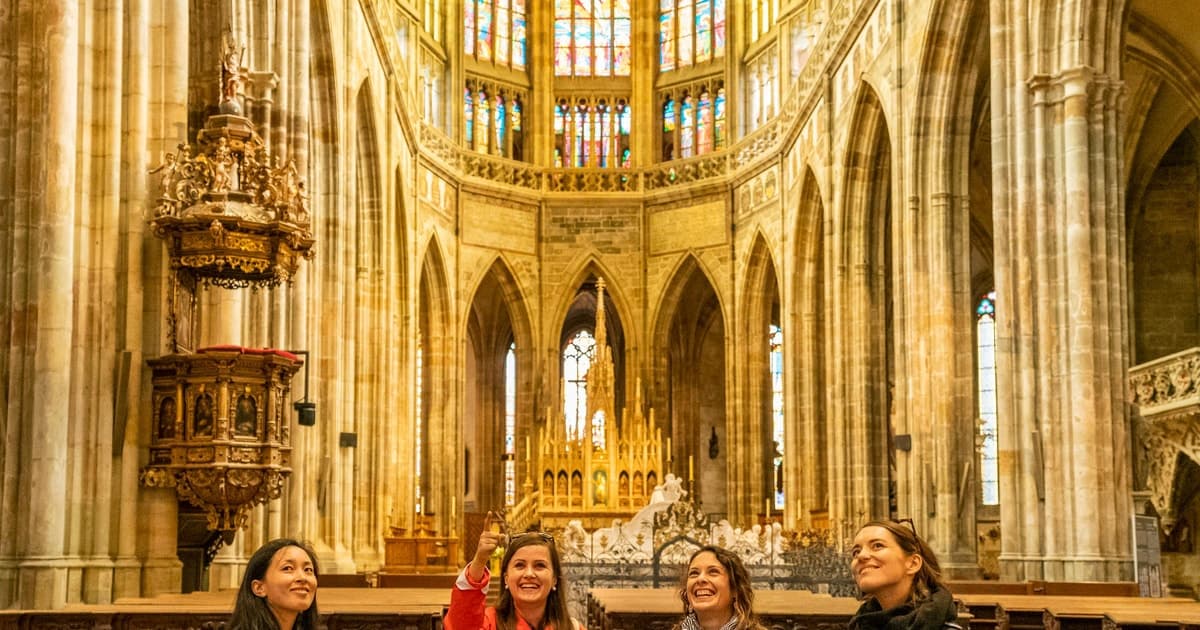 Praga: Visita al Castillo con guía local y ticket de entrada