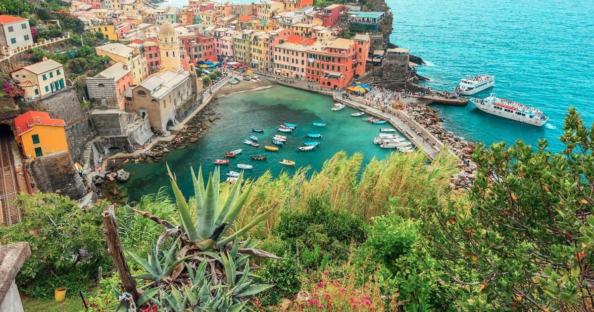 Milán: Cinque Terre Excursión guiada de día completo con crucero
