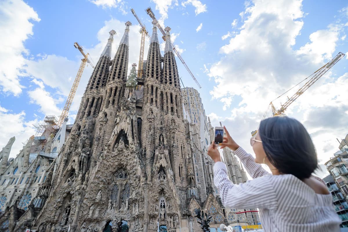 Desde Madrid: Lo mejor de Barcelona en un día