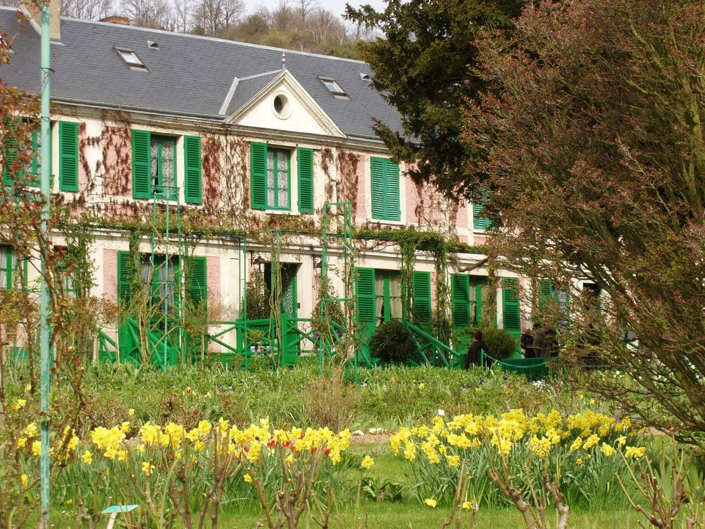 From Paris: Giverny and Monet's Home Day Trip