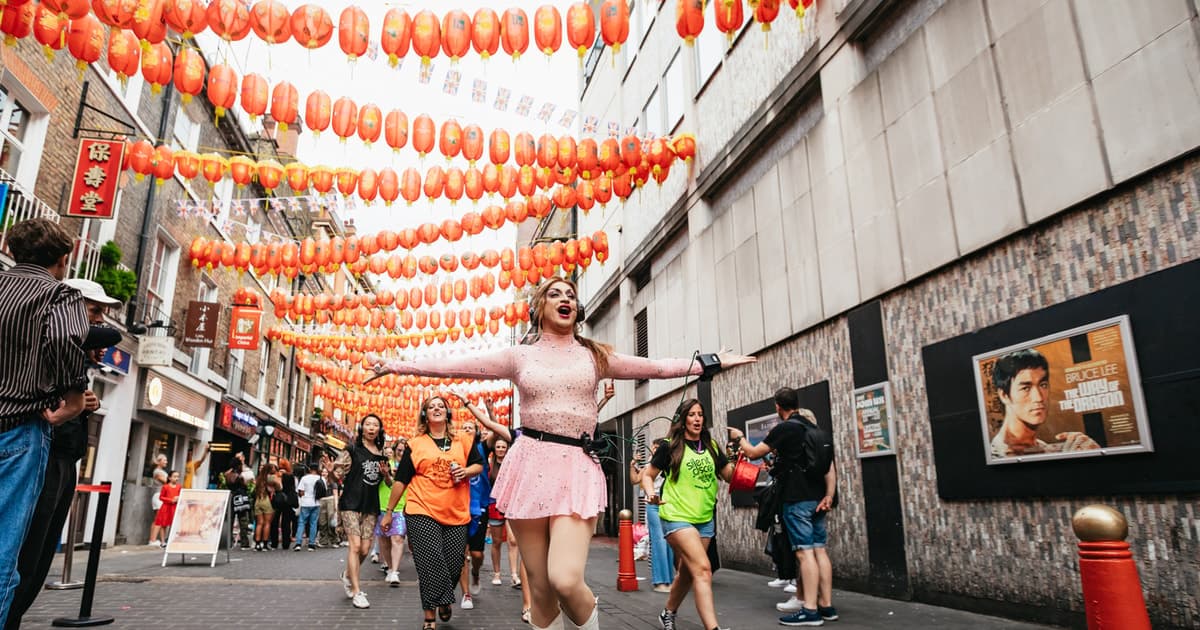 Drag Queen Disco Diva Tour - Silent Disco Walking Tour