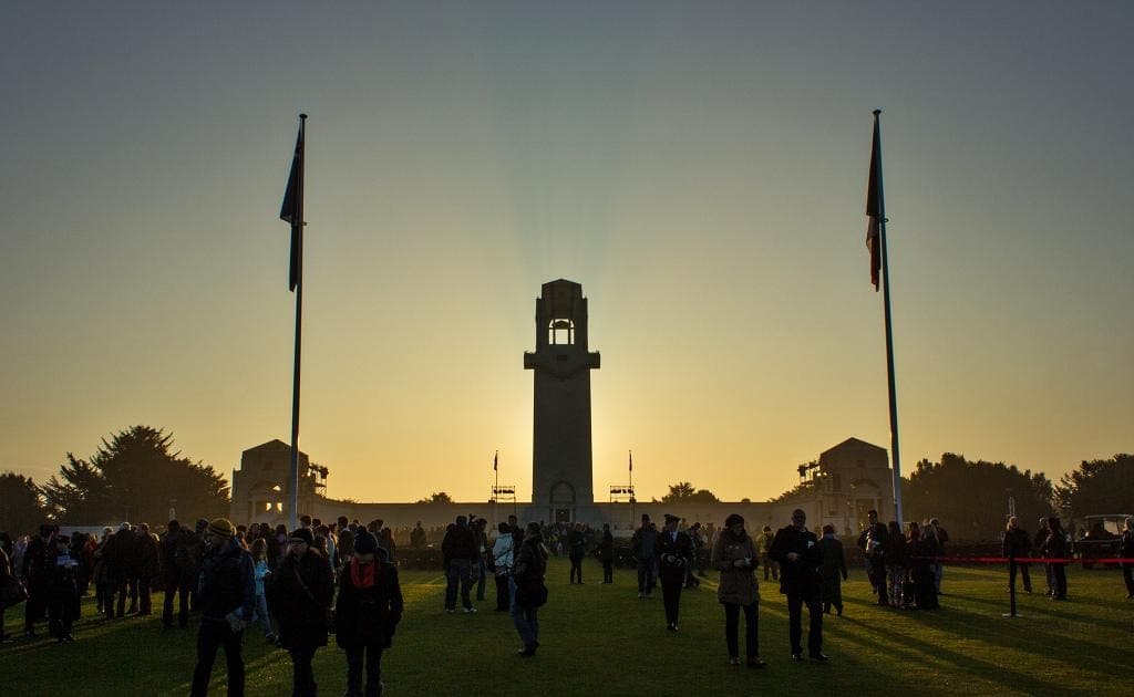Paris: Anzac Day Day Tour to Villers Bretonneux
