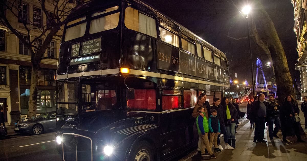 London: Comedy Horror Ghost Tour on a Bus