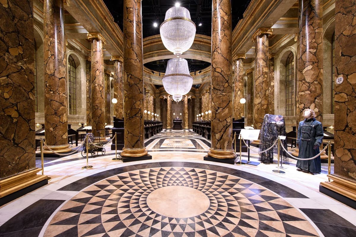 London: Warner Bros. Studio Harry Potter Tour with Transfers