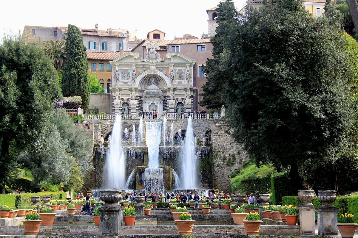 From Rome: Hadrian's Villa & Villa d'Este Day Trip & Lunch