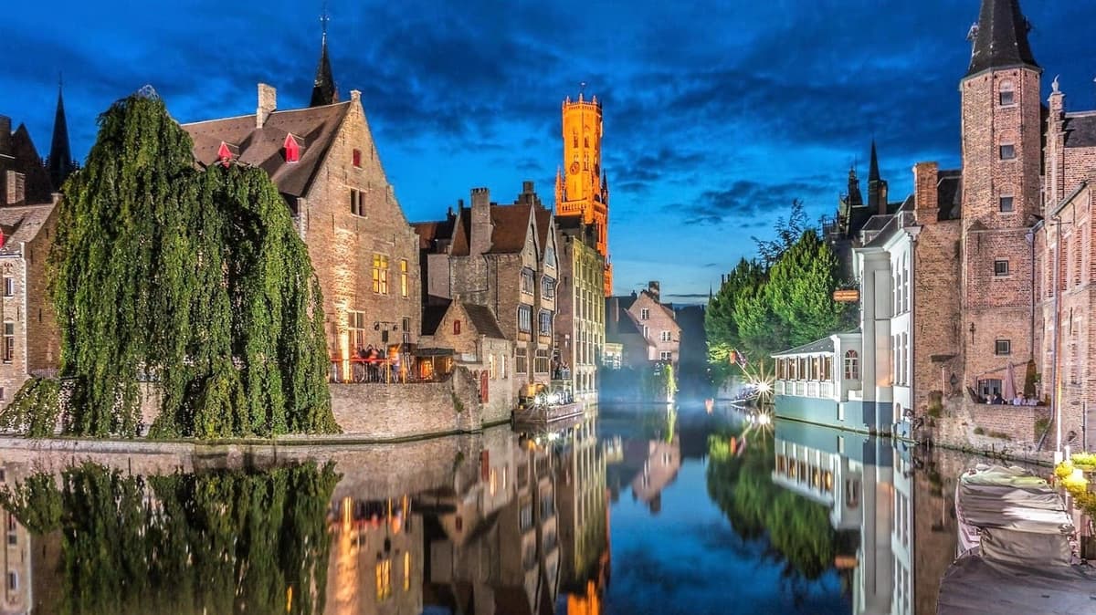 Desde Bruselas: Brujas y Gante: excursión de un día en tren