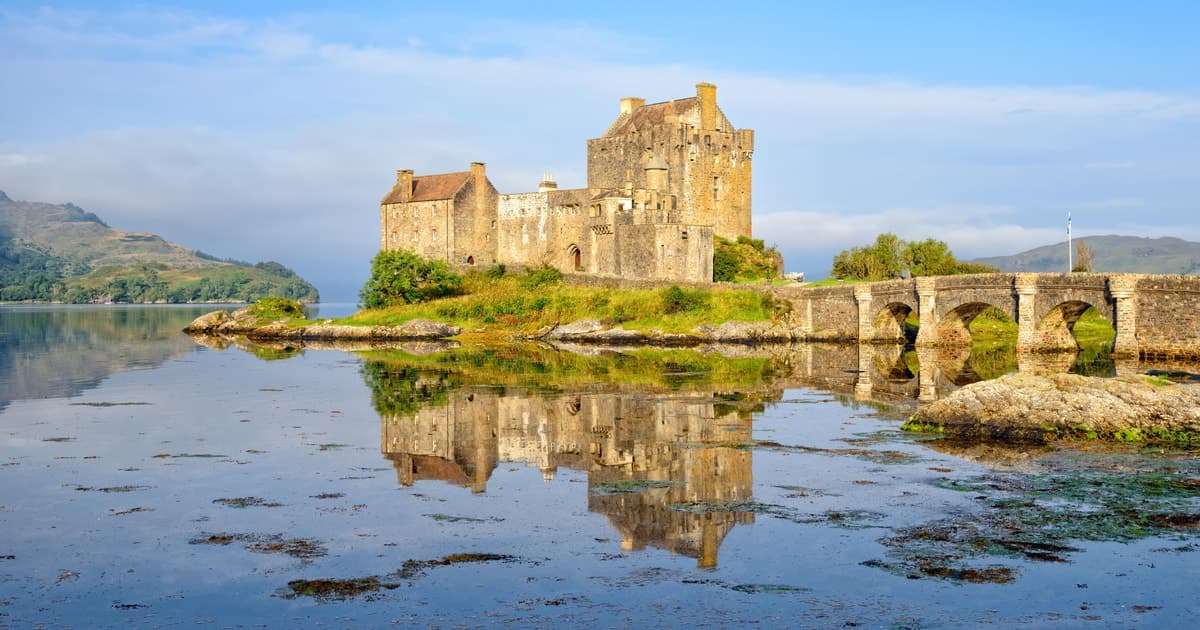 Edinburgh: Eilean Donan, Loch Ness & Glenfinnan 2-Day Tour