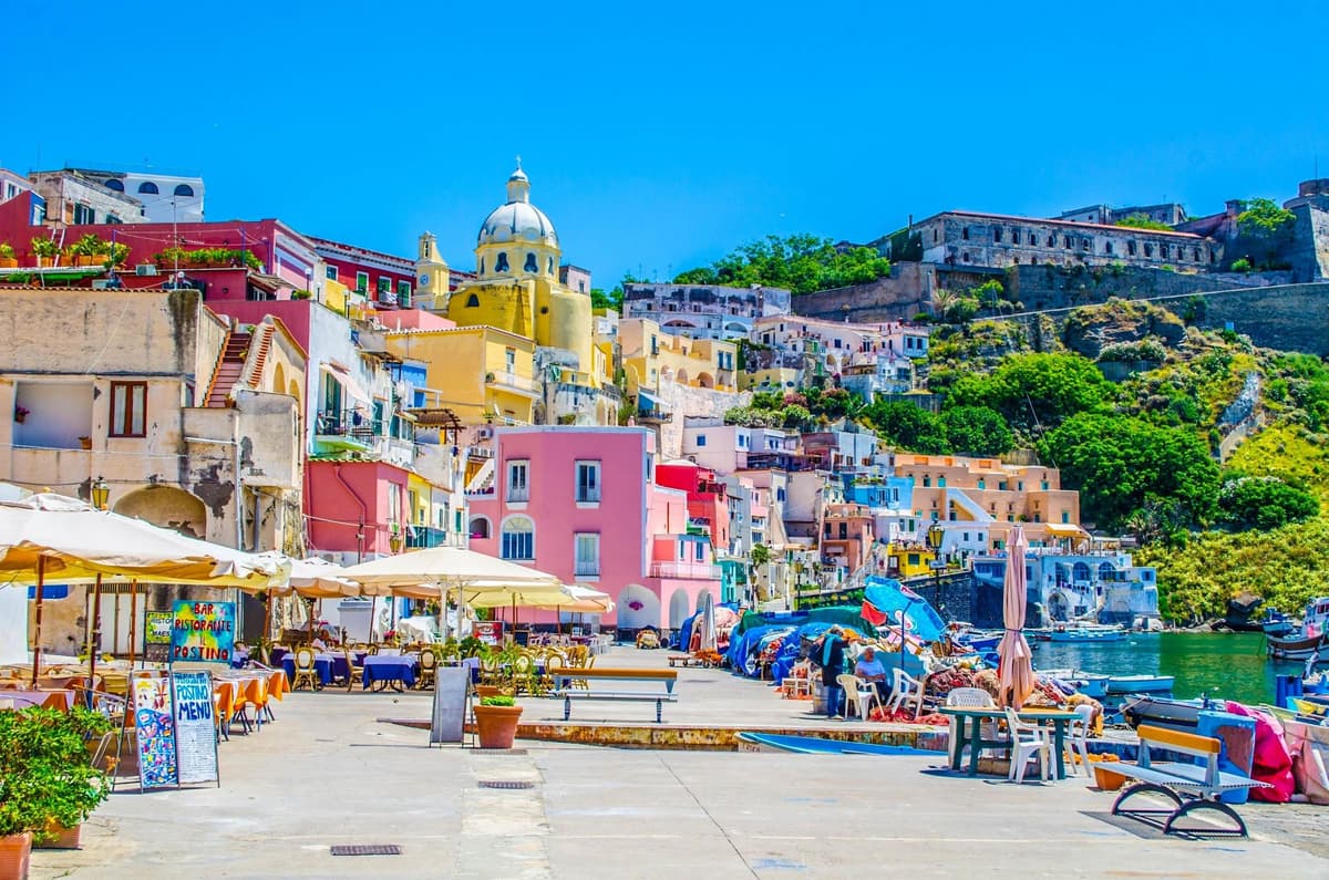 From Naples: Procida Day Trip with Ferry Tickets & Lunch