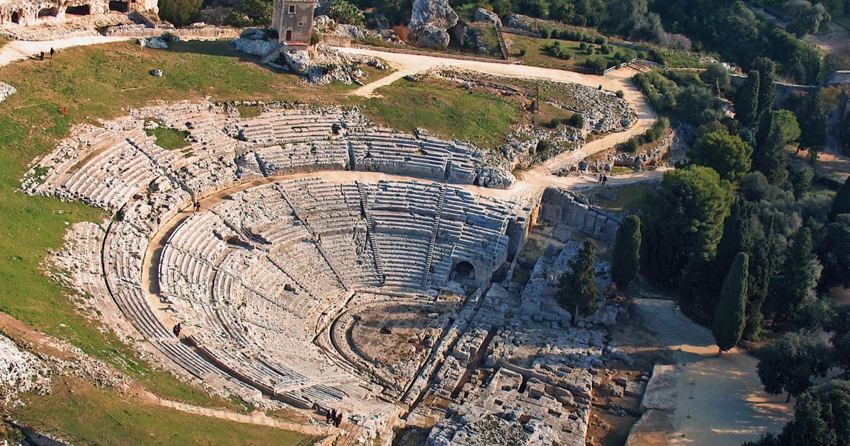 From Taormina: Guided Tour of Syracuse and Ortygia Island