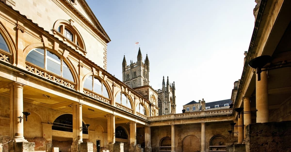 From London: Bath, Avebury and Lacock Village Day Trip