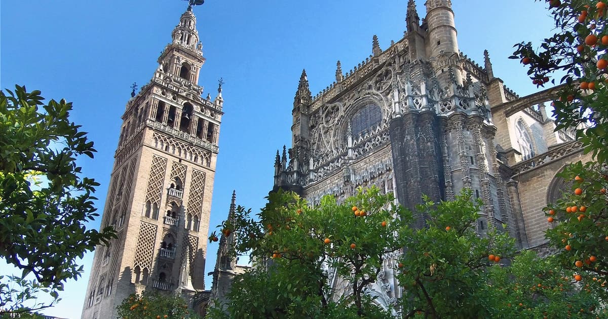 Sevilla: tour guiado con entrada a la catedral y la Giralda
