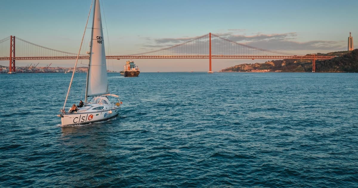 Lisbon: Tagus River Sailboat Tour