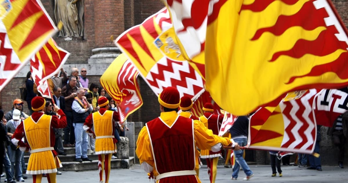 Siena: tour a pie sobre el Palio