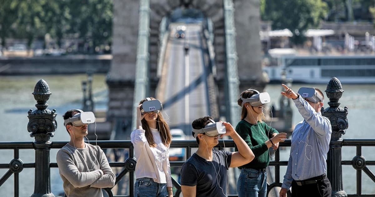 Budapest: visita en realidad virtual en 8 idiomas