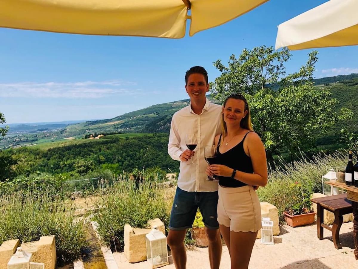 Verona: Vineyard and Winery Tour with Wine Tasting
