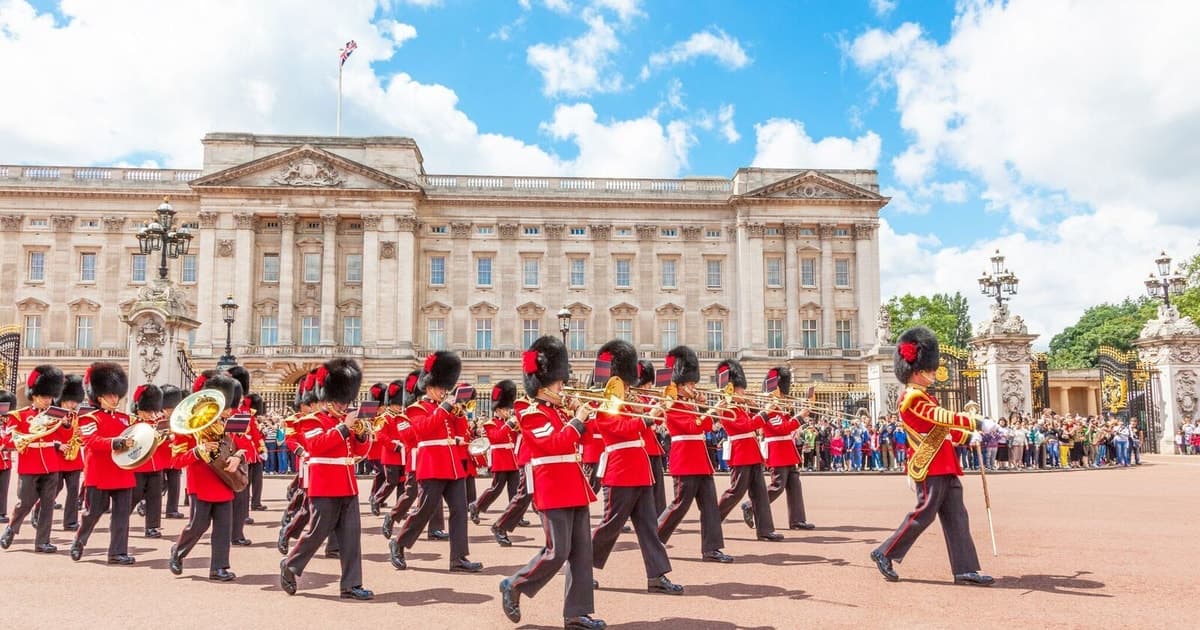 Royal London Tour incl Buckingham Palace & Changing of Guard