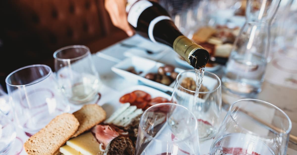Lisbon: Portuguese Wine and Cheese Tasting with Lunch