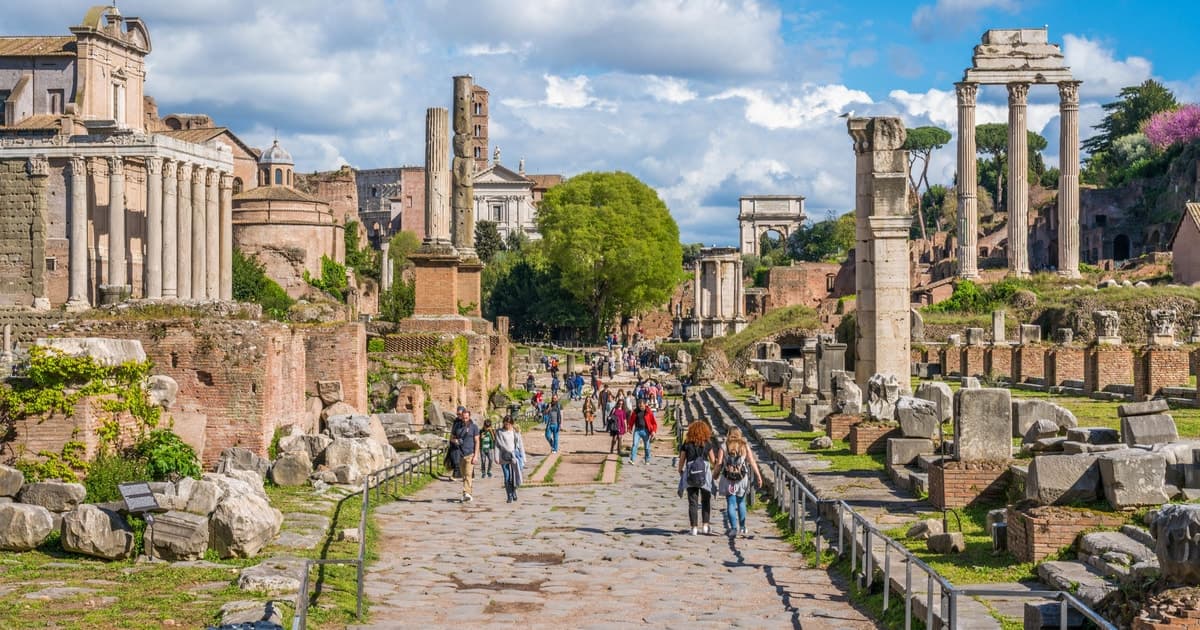 Roman Forum and Palatine Hill Small Group Tour