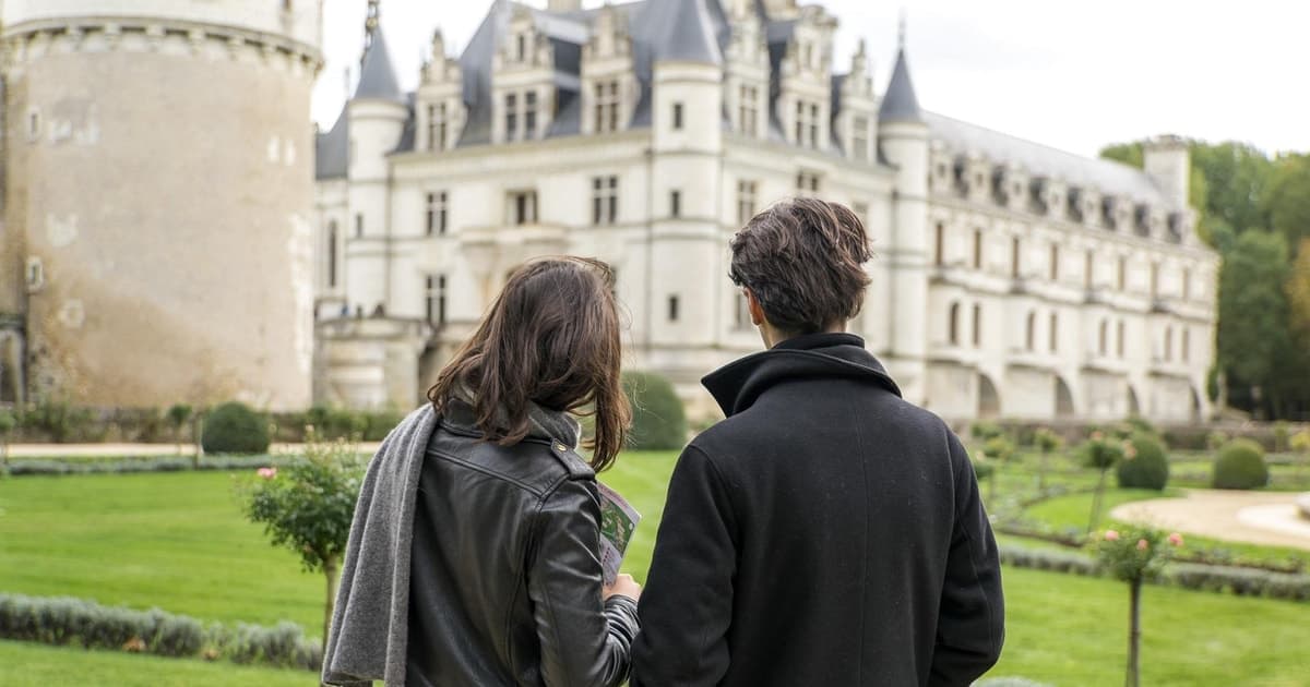 From Paris: Mont St Michel and Loire Valley 2 Day Tour