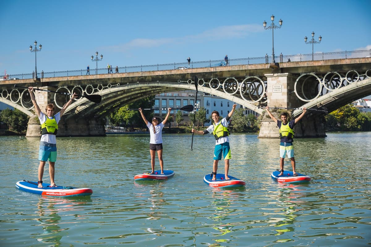 Sevilla: tour de 1,5 horas de paddle surf de día