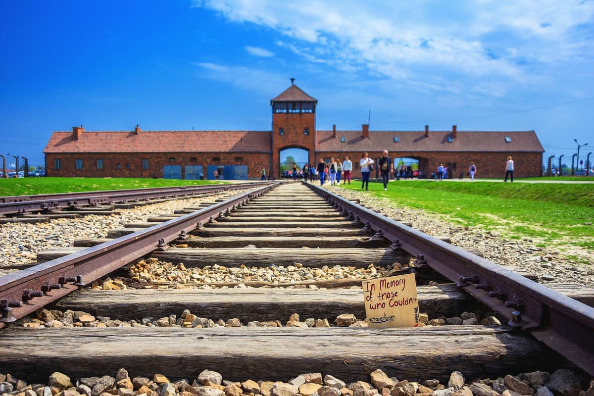 Cracovia: Visita guiada a Auschwitz-Birkenau