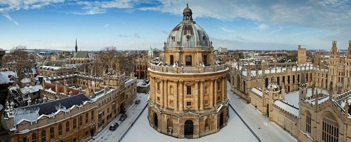 From London: Christmas Day Trip to Windsor, Oxford & Avebury