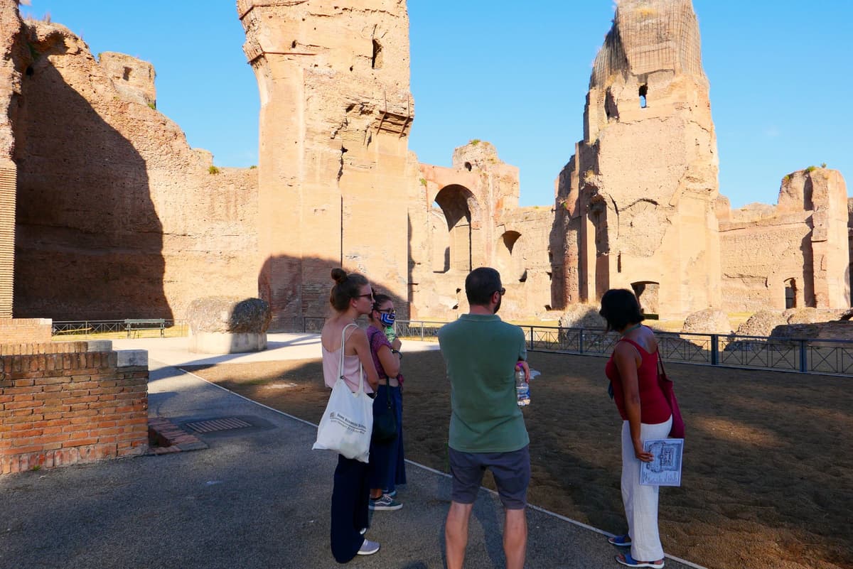 Roma: tour privado o en grupos pequeños exprés de los baños de Caracalla