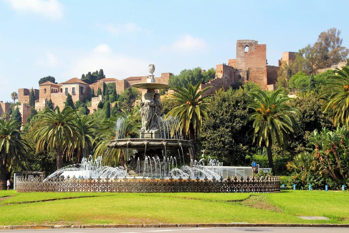 Esenciales de Málaga: catedral, Alcazaba y teatro + entradas
