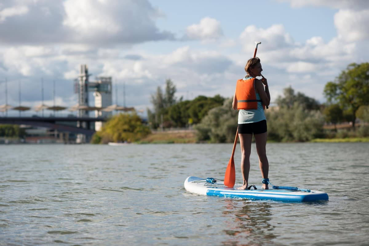 Sevilla: Alquiler de tablas de paddle surf
