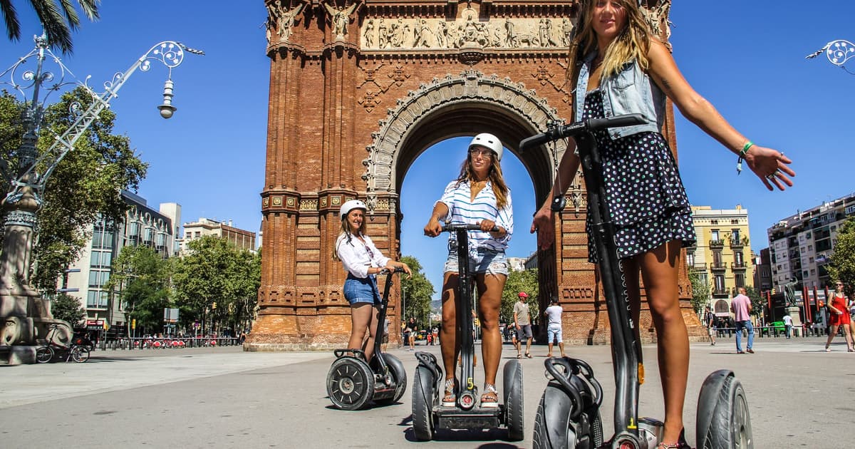 Barcelona: Visita guiada en Segway por Gaudí