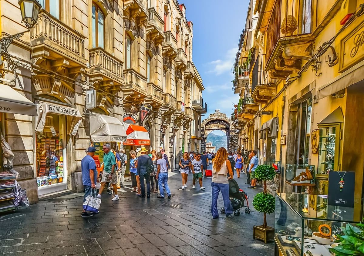 Desde Palermo: excursión de 1 día al monte Etna o al Etna y Taormina
