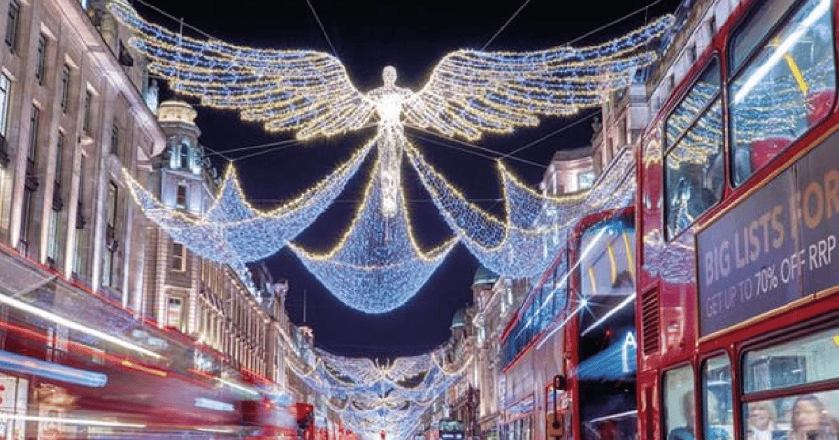 London: Christmas Lights Bus Tour With Live Guide
