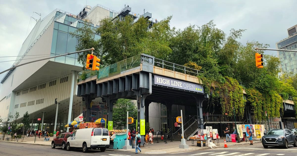 New York City: Secrets Of High Line Park Walking Tour