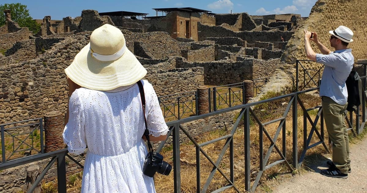 Pompeii half-day tour - Skip the line ticket from Sorrento