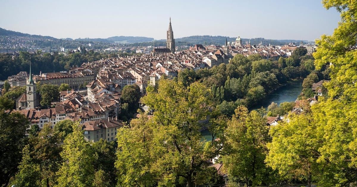From Zurich/Lucerne: Berne Capital and Countryside Day-Trip