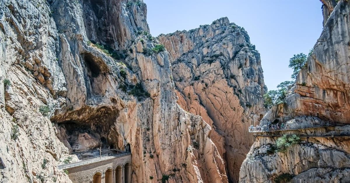 From Málaga: Caminito del Rey Day Trip & Guided Tour
