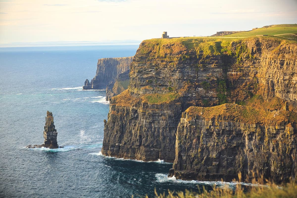 Tour a acantilados de Moher y Galway en italiano, español o portugués
