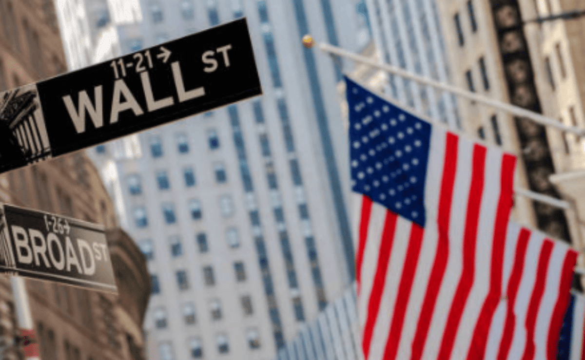 New York City: Wall Street and 9/11 Memorial Walking Tour