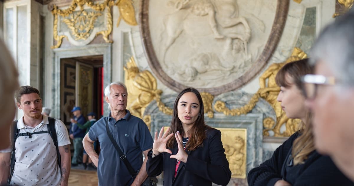 Skip-the-Line Versailles Palace Tour by Train from Paris