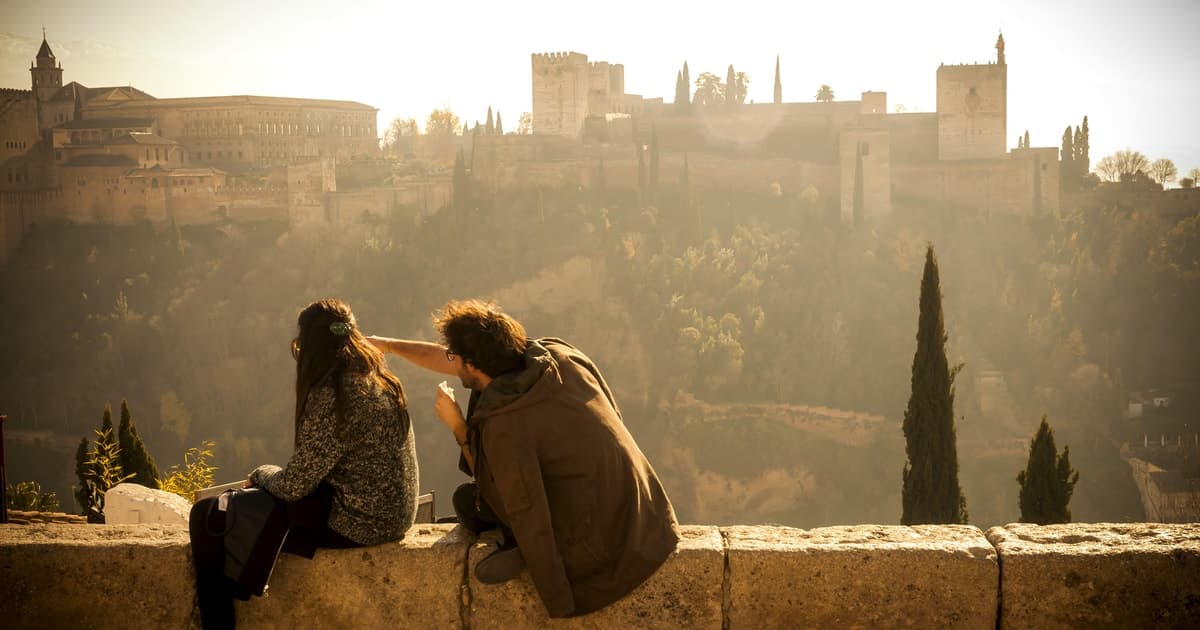 Granada: tour por la Alhambra, la catedral, la Capilla Real y el Albaicín