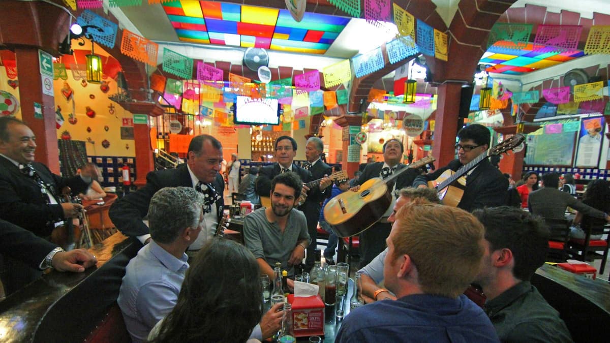 Ciudad de México: Bares Tradicionales Mexicanos del Centro Histórico