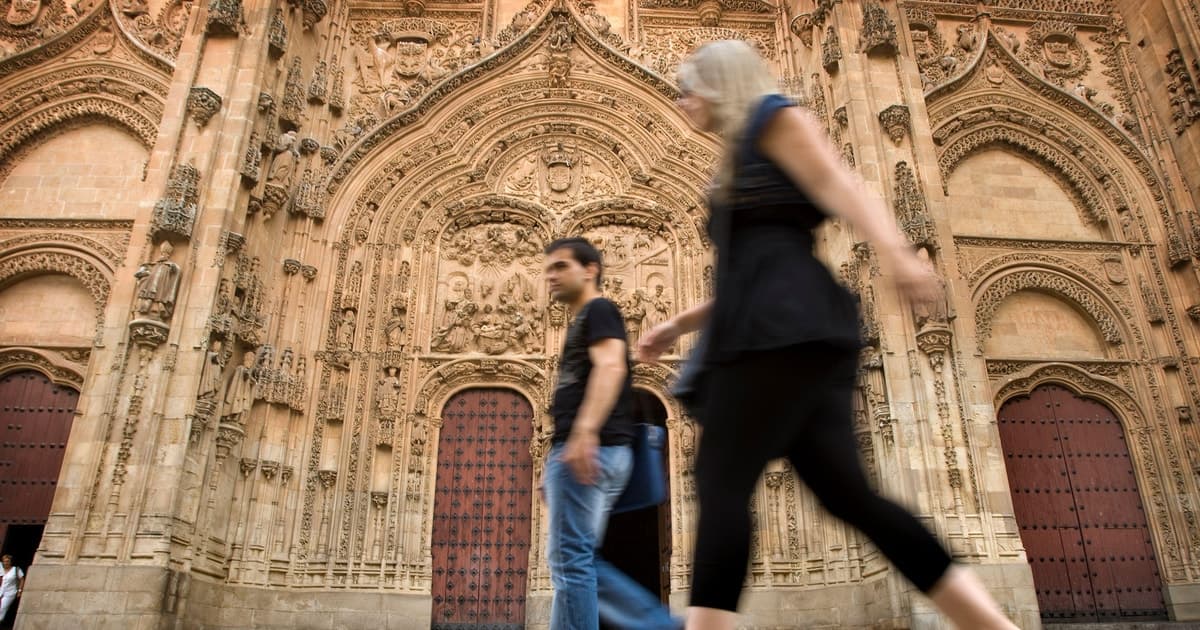 Tour a pie por Salamanca con guía local (español)