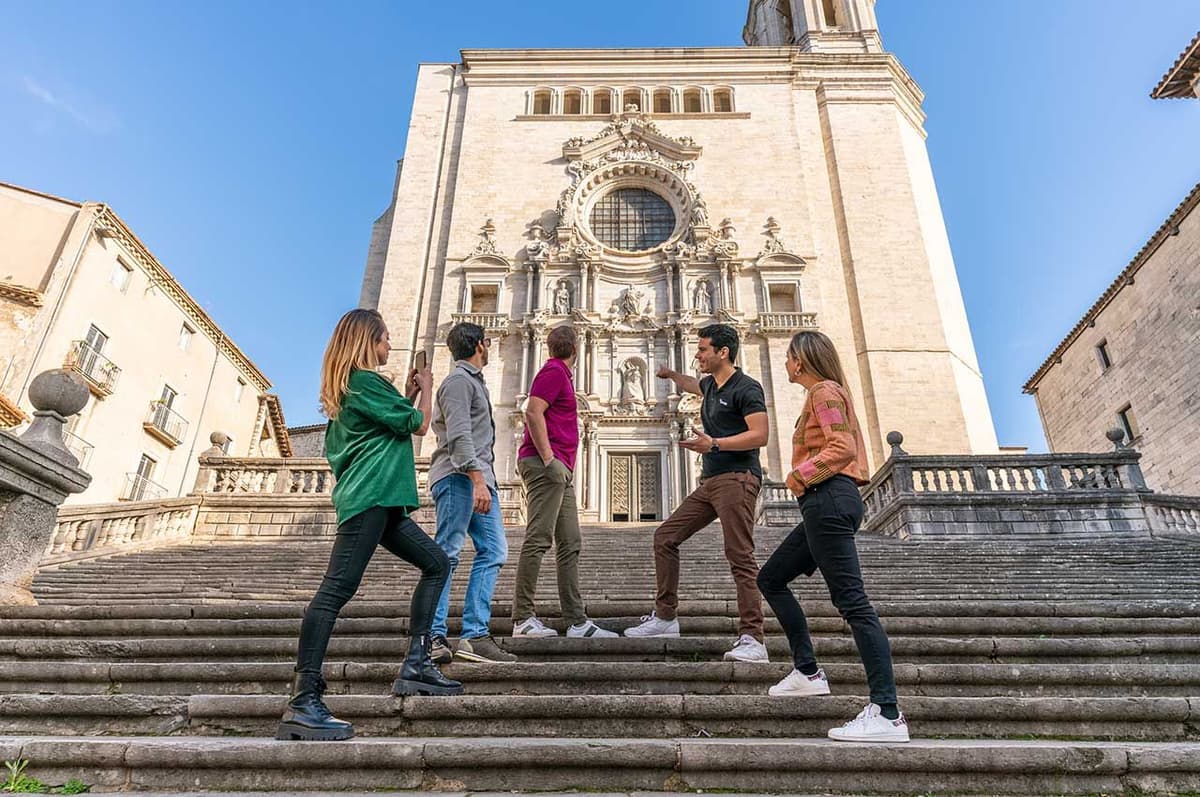 Barcelona: Girona Highlights in a Premium Small-Group Tour