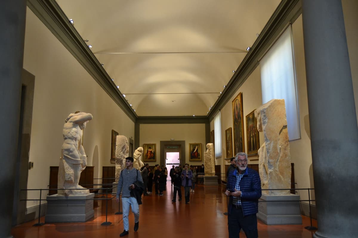 David & Accademia: Priority Entry with Extended Tour Option