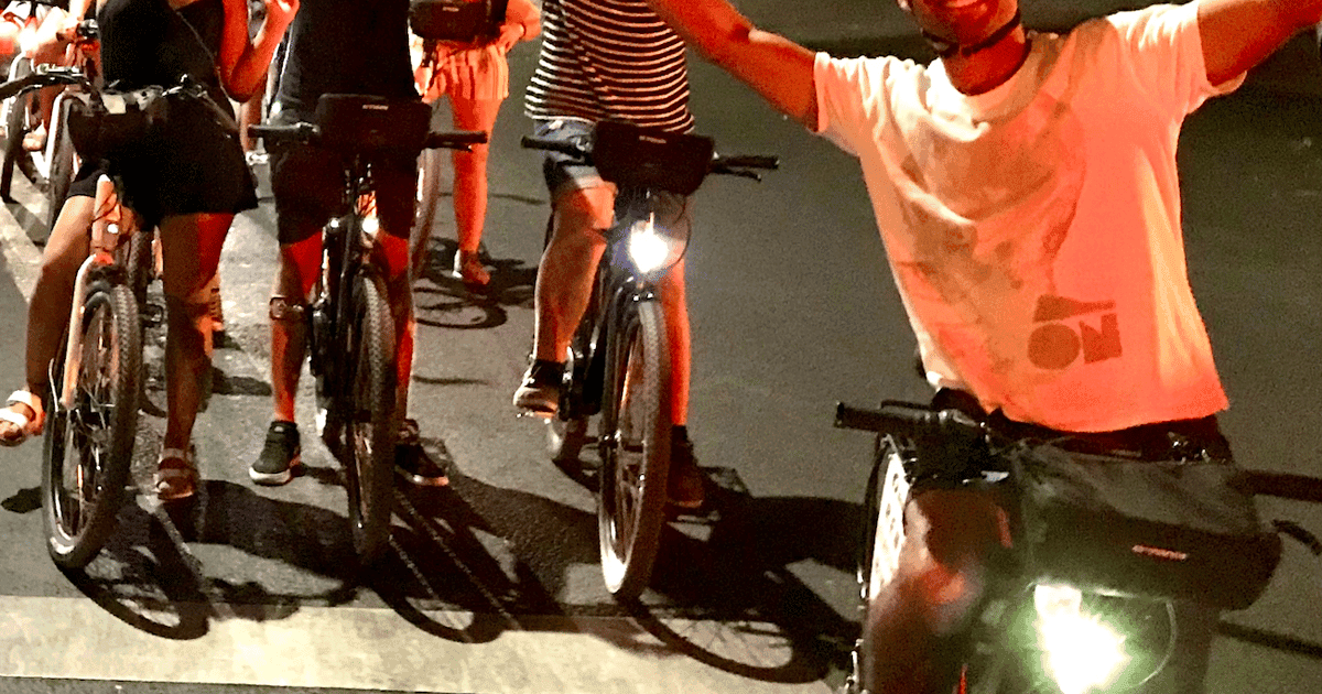 Lisbon: Guided Nighttime Electric Bike Tour