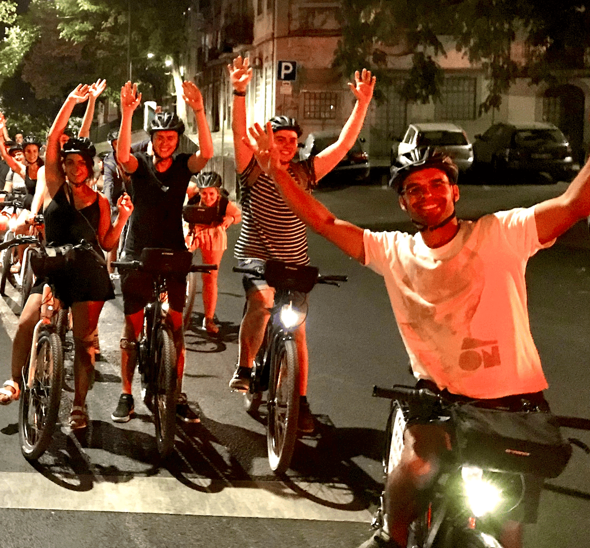 Lisbon: Guided Nighttime Electric Bike Tour