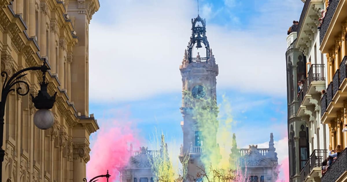 Valencia: Tour a pie de las Fallas con ticket de entrada